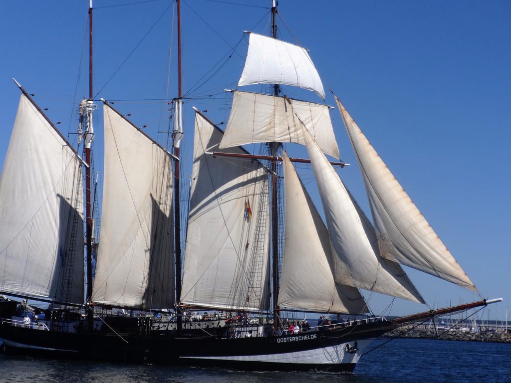 Ferienwohnung Am Alten Hafen Wismar Luaran gambar